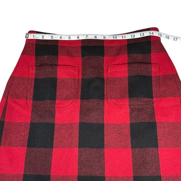 J.Crew Red Black Buffalo Check Wool Mini Skirt Size 4 Cozy Fall/ Winter Classic - Picture 6 of 9